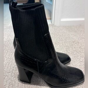 Lulu’s Black Boots